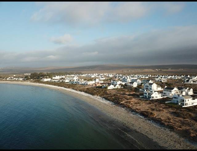 LAND FOR SALE IN BRITANNIA BAY